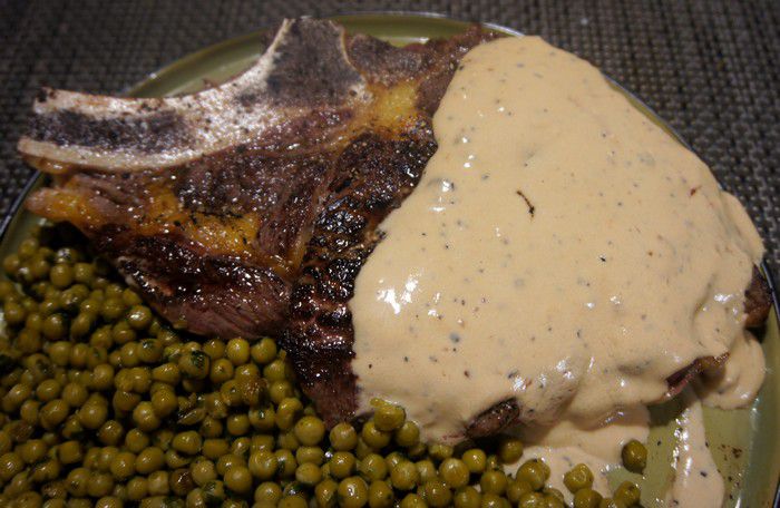 Côte de boeuf sauce au poivre et fond de veau - Recettes de Papounet