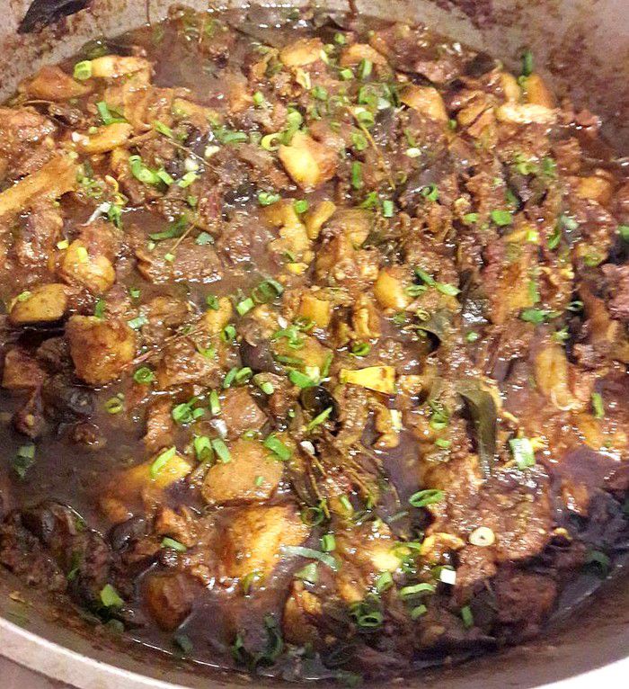 Massalé de porc aux bringelles (Aubergines)