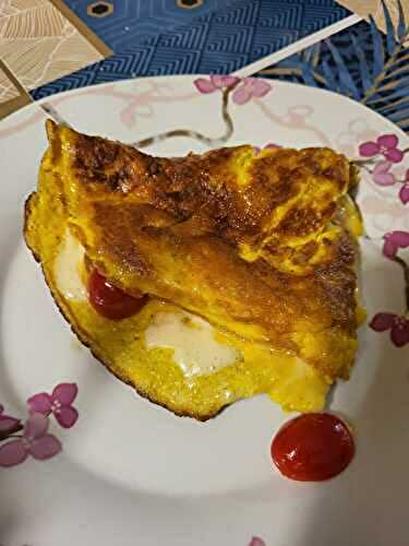 OMELETTE AU MAROILLES