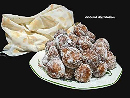 Beignets à la Banane et au Sucre de Nadiya Hussain.