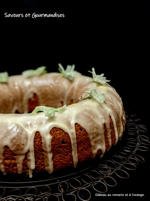 Gâteau au romarin, à l'huile d'olive et à l'orange d'Ottolenghi.