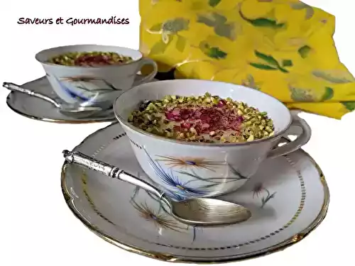 Ferni berenji – crème de riz au safran et cardamome