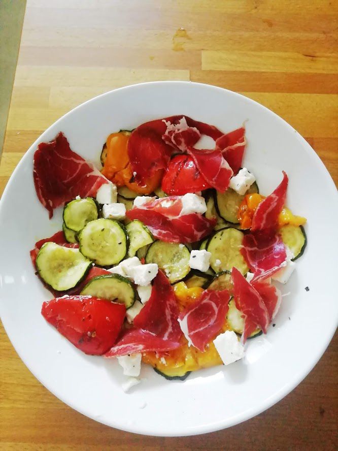 Salade de courgette à la coppa