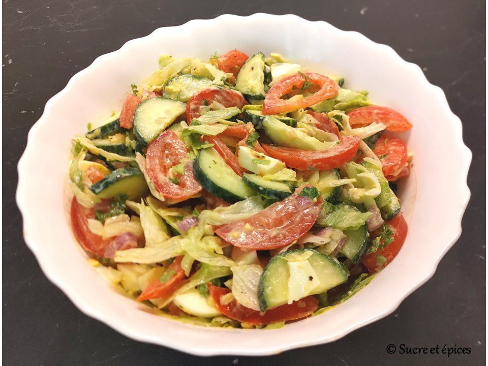 Salade de légumes aux oeufs - Recette en vidéo