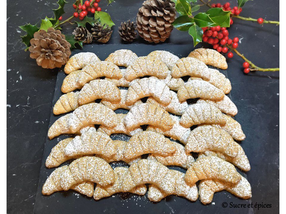 Croissants de lune aux noisettes (bredele) - Recette en vidéo