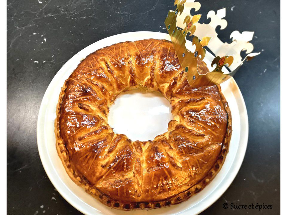 Galette-Couronne des Rois à la frangipane - Recette en vidéo