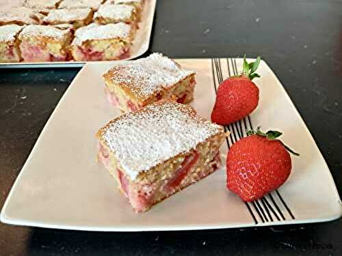 Gâteau simple aux fraises - Recette en vidéo