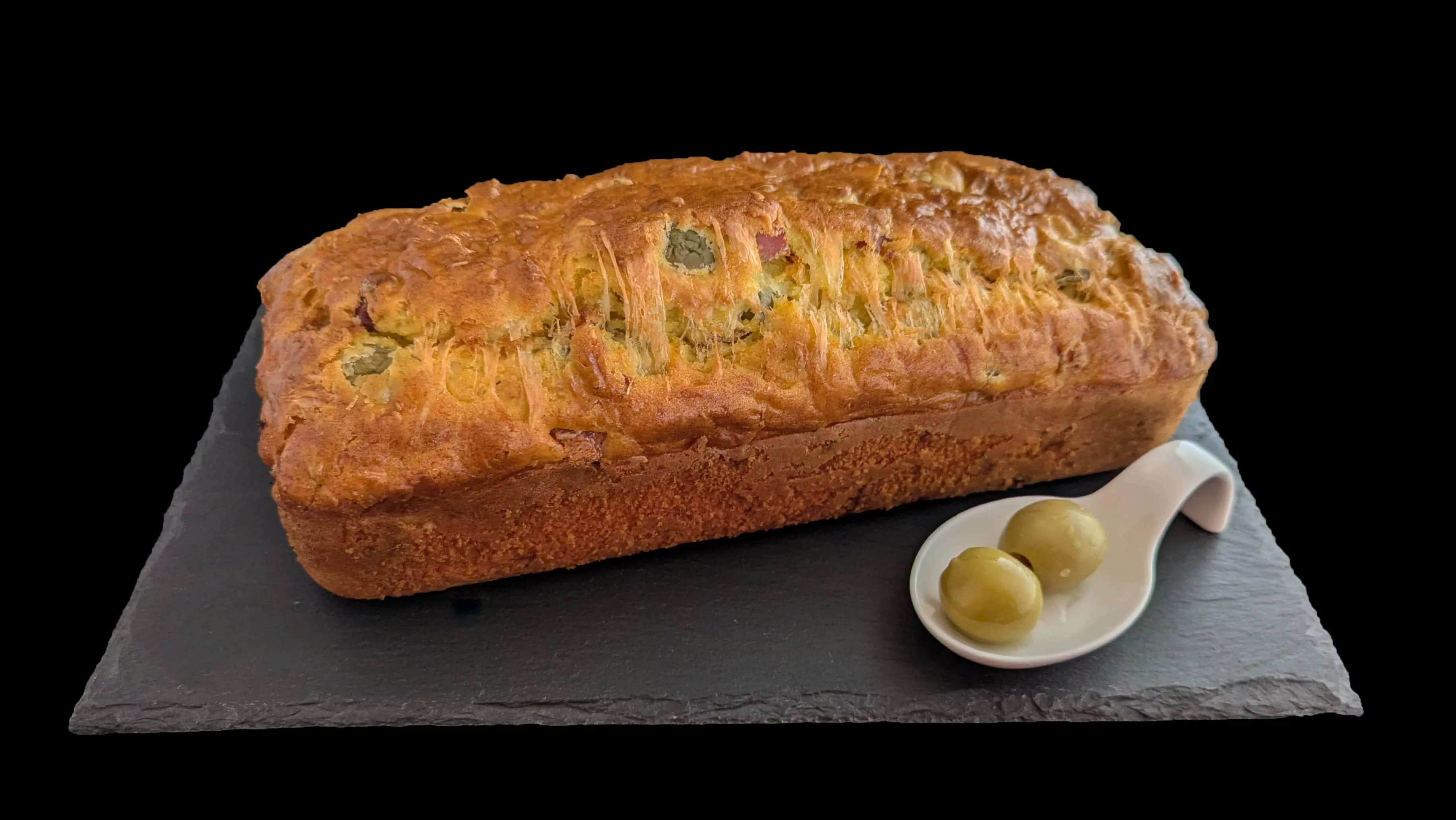 Recette du cake aux jambon et olives – Moelleux et savoureux !