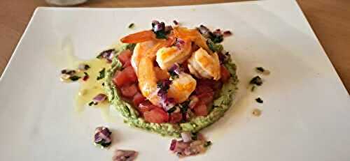 Gambas à la mousse d’avocat et gremolata d’ail