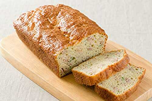 Cake moelleux au thon et à la ciboulette
