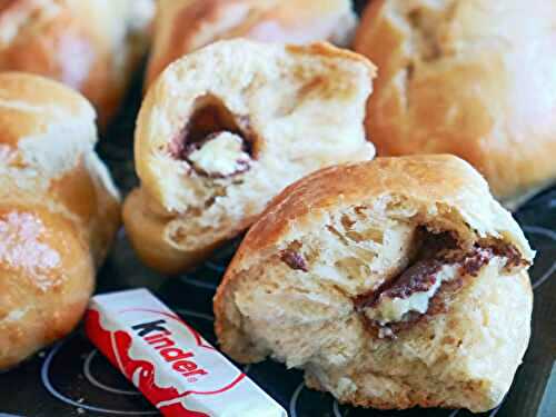 Pains au lait kinder (Façon Pitch)