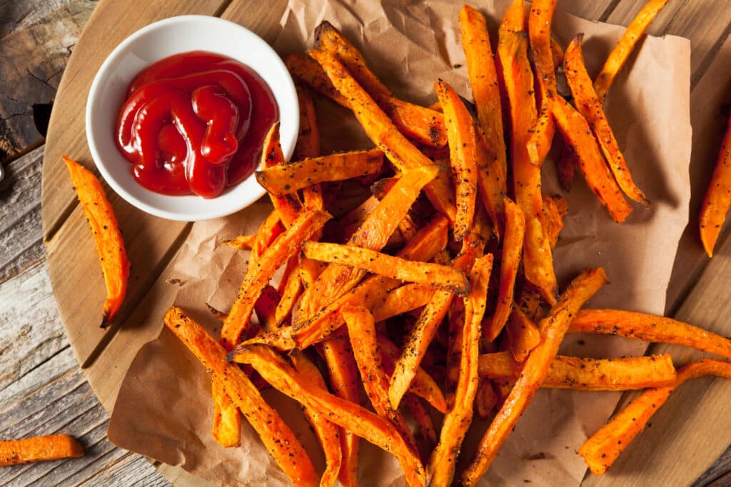 Frites de patate douce croustillantes à l’airfryer : le rêve devenu réalité