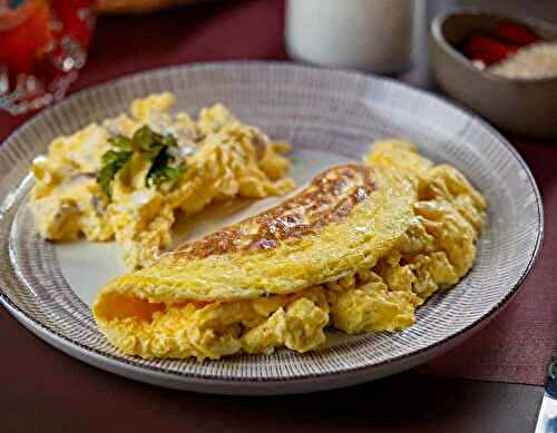 Différence entre œufs brouillés et omelette