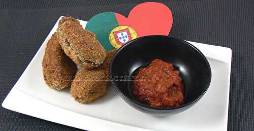 Croquettes de viande et béchamel à la Portugaise