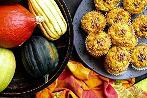 Muffins salés à la courge, noix et cheddar