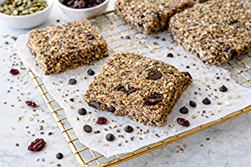 Carrés d’énergie ou du petit déjeuner sans cuisson
