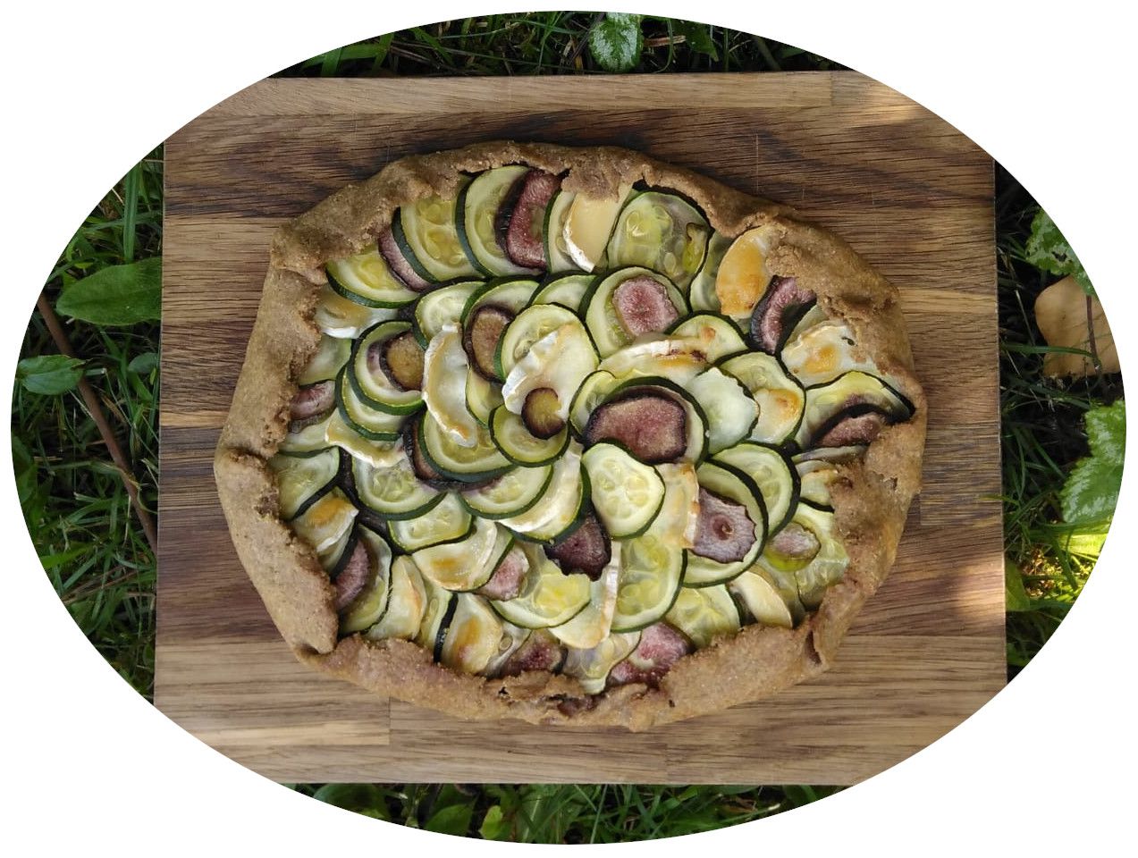 Tarte rustique aux courgettes, figues & fromage de chèvres - IG Bas