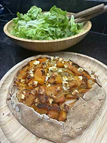 TARTE RUSTIQUE BUTTERNUT OIGNONS FETA 