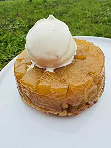 6 TARTES TATINS INDIVIDUELLES ET GLACE VANILLE