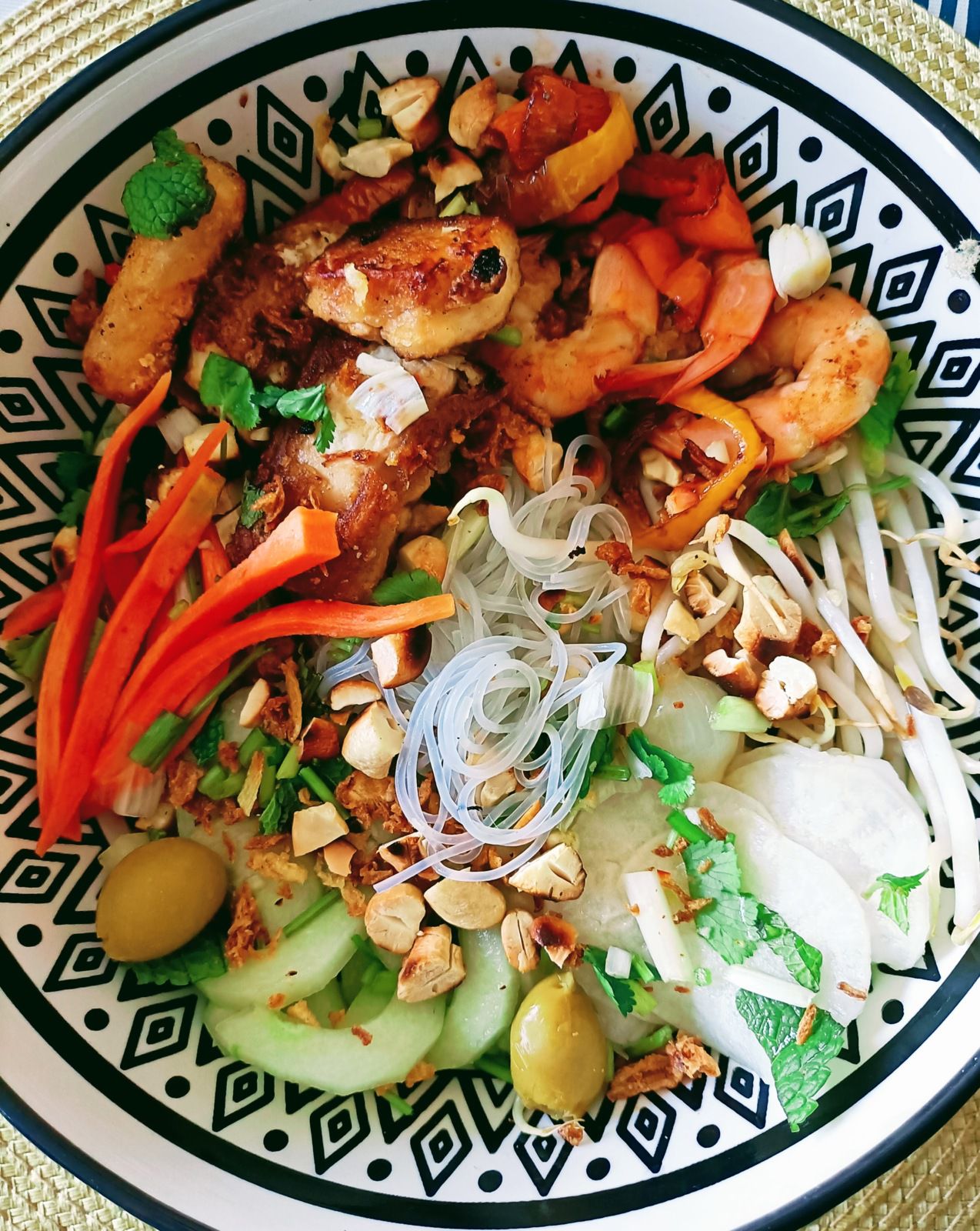 Poke bowl tofu et crevettes