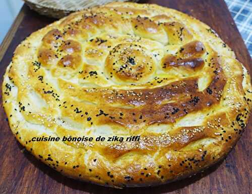 Khobz el warda -pain brioché façonnage fleur au four
