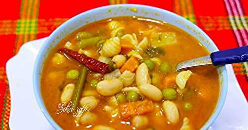 SOUPE DE HARICOTS BLANCS AUX POIS CHICHES ET AUX LEGUMES