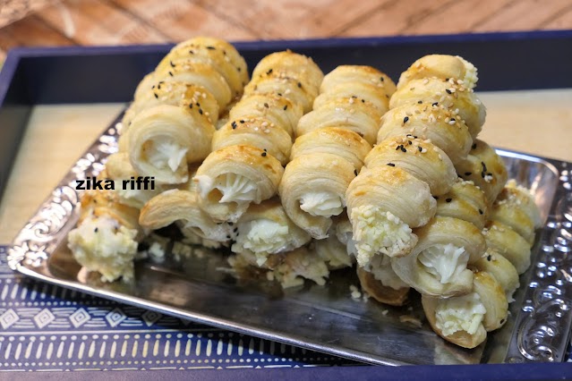 FEUILLETÉS DIVERS- BEIGNET DE  CREVETTES ET MINI PAINS À GARNIR POUR AMUSE BOUCHES ET ENTRÉES