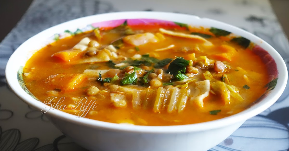 SOUPE DE LENTILLES AUX LÉGUMES DE SAISON ET PÂTES FRAÎCHES MAISON