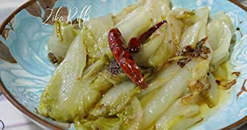 ENDIVES BRAISÉES À L'AIL ET PIMENT D'ESPELETTE AU CITRON