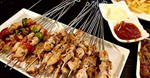 BROCHETTES À LA VIANDE DE VEAU DE LAIT